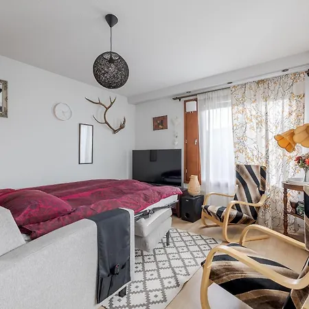 2 Bedroom By The River, Close To Apartment
