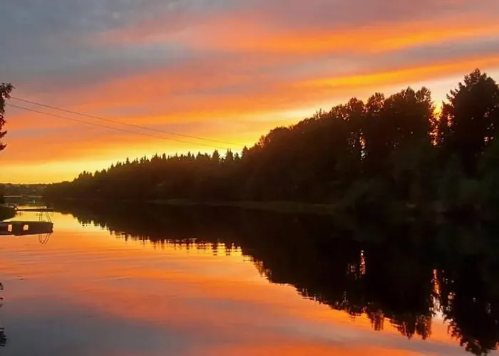 아파트 2 Bedroom By The River, Close To 로바니에미